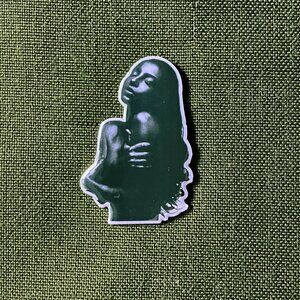 Sade 'Love Deluxe' - offset printed pin